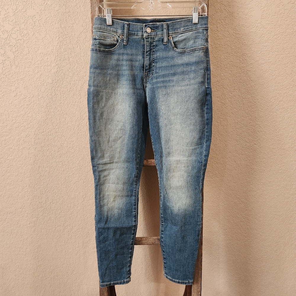 Lucky Brand Women's Ava Blue Jeans - Size 8/29